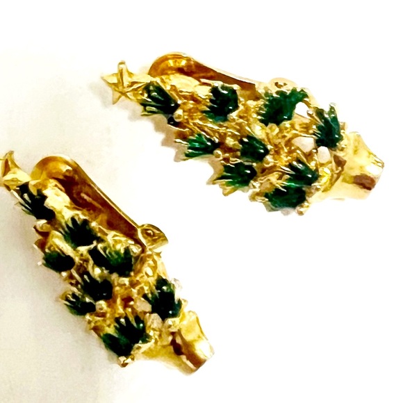 Vintage Gold tone Rhinestone Christmas Tree Clip on earrings - Picture 5 of 5